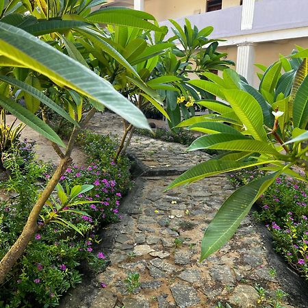 Bed and Breakfast Santa Maria, Trivandrum - An Airport Boutique By The Sea Тривандрум Экстерьер фото